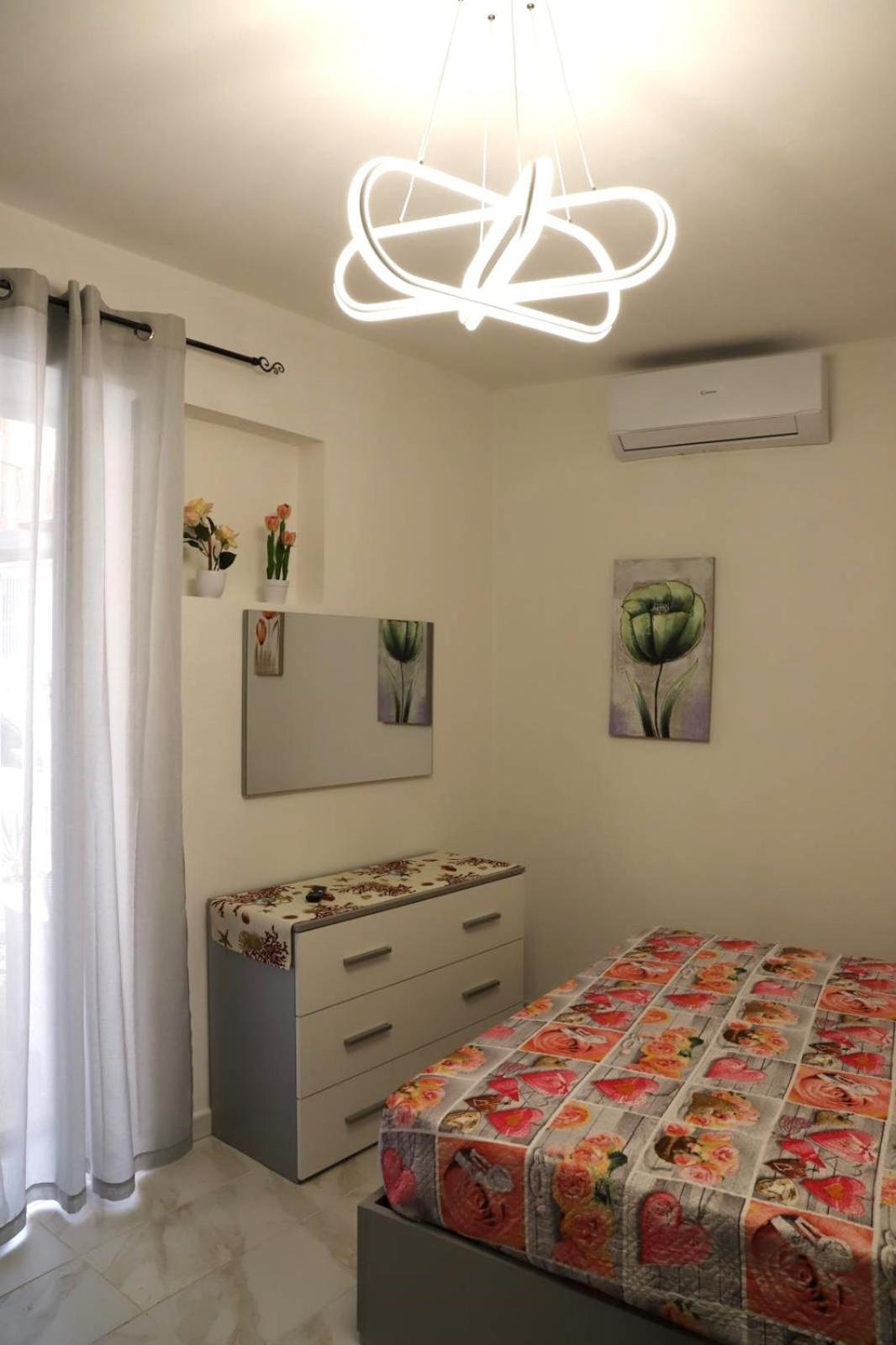 Lo Scarrozzo Room Palermo Exterior photo